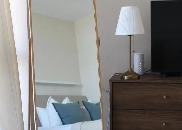 Appartamento Modern 1-bed With Pool & Seaview *