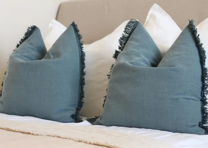 Appartamento Modern 1-bed With Pool & Seaview *