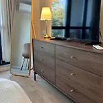Modern 1-bed With Pool & Seaview ヴァルナ